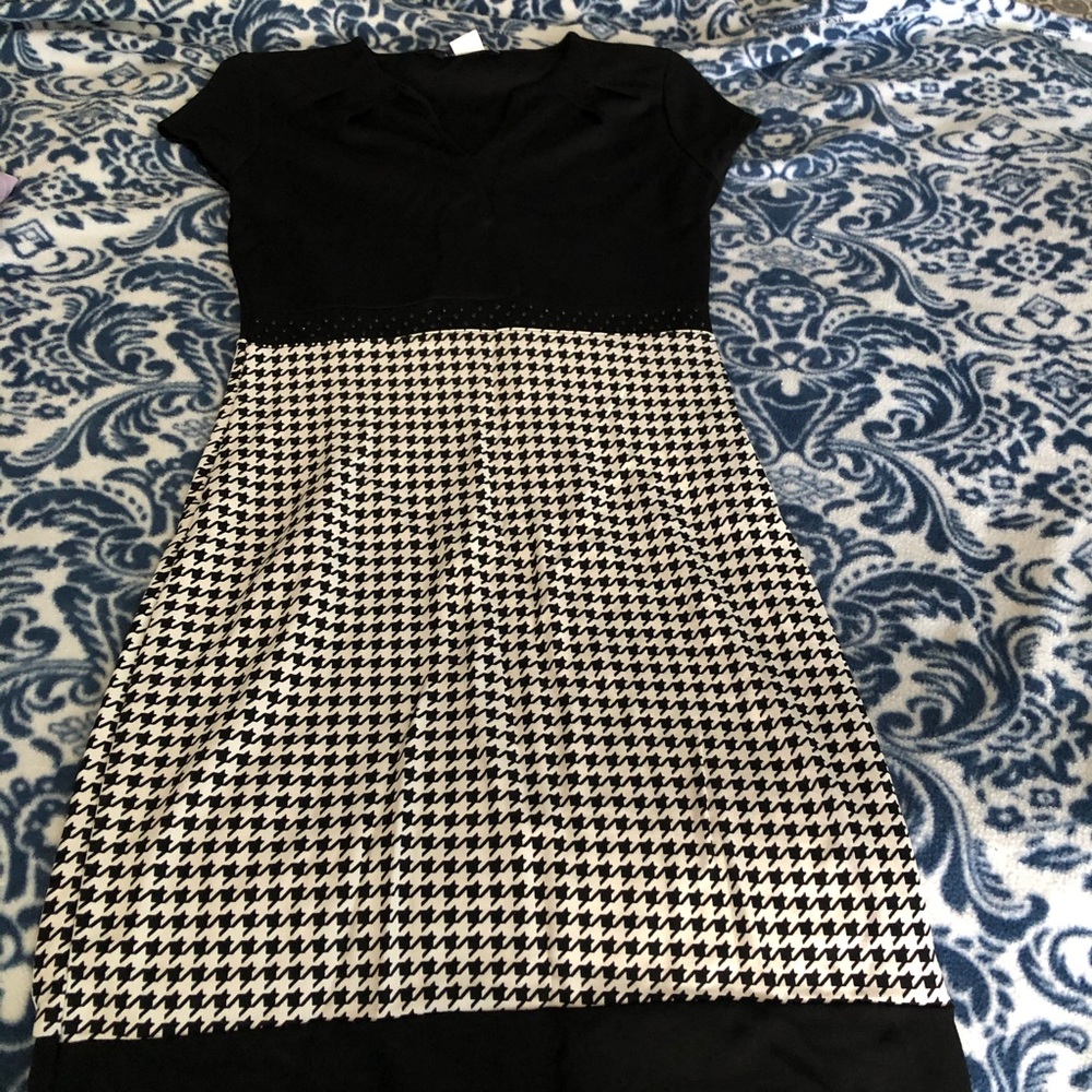 Venus party dress